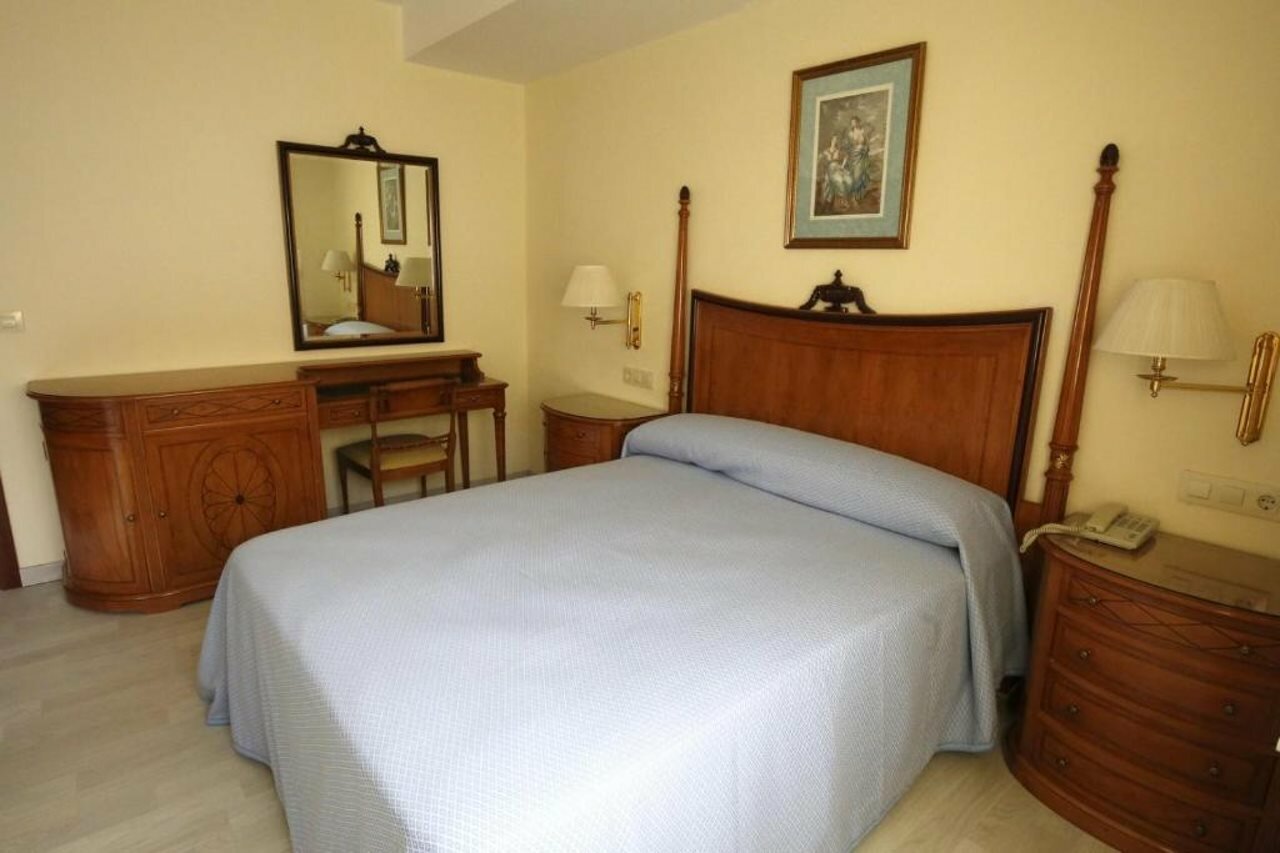 Фото Hotel Iberia