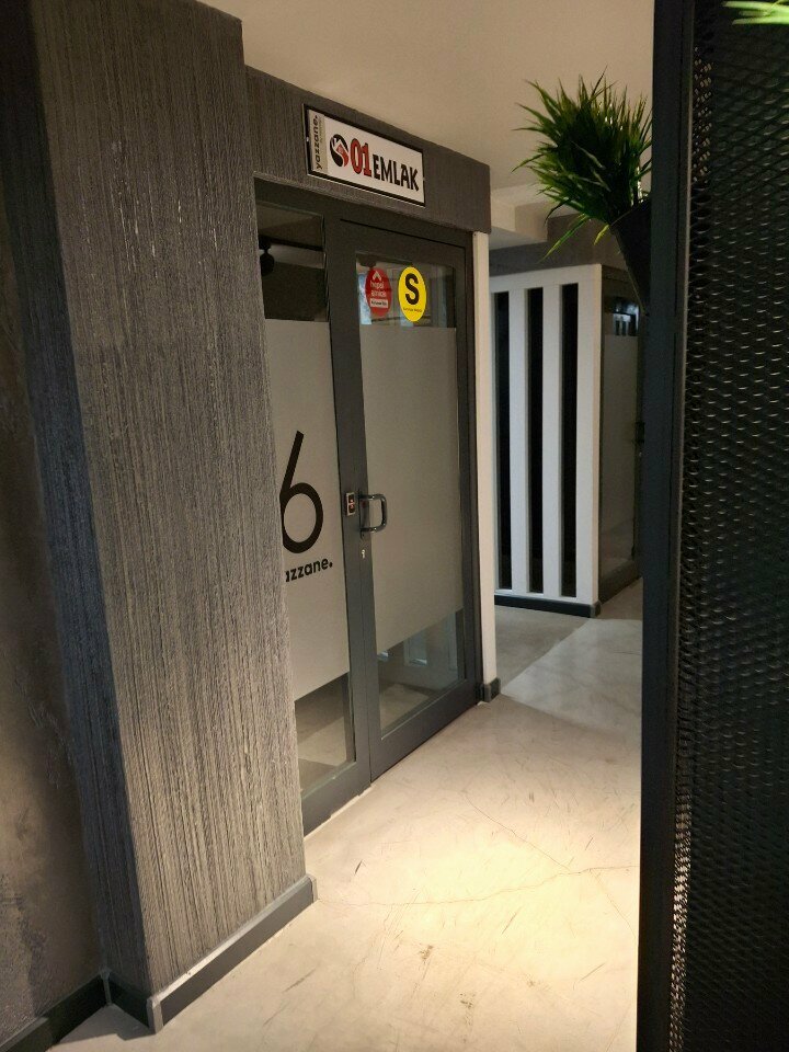 Real estate agency 01 Emlak, Adana, photo