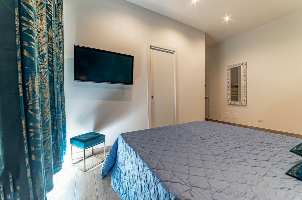 Фото Michelangelo Luxury Rooms