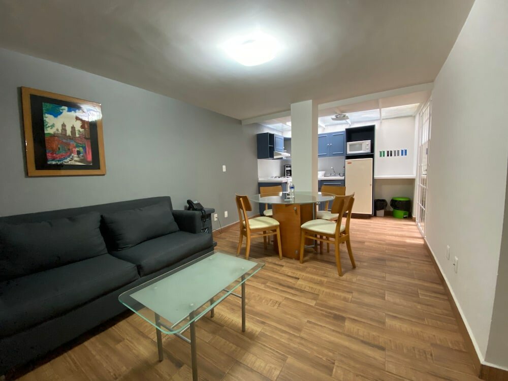 Фото G K Suites Duraznos