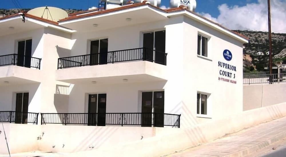 Фото Aurora Apartments