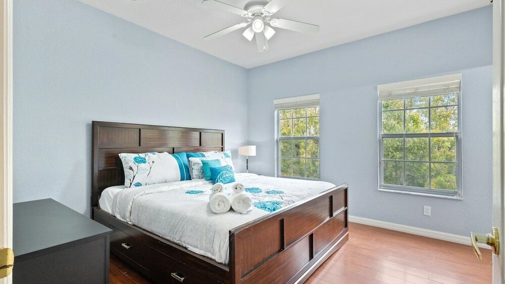 Фото Coral Cay Resort № 2 - 4 Bed 3 Baths Townhome