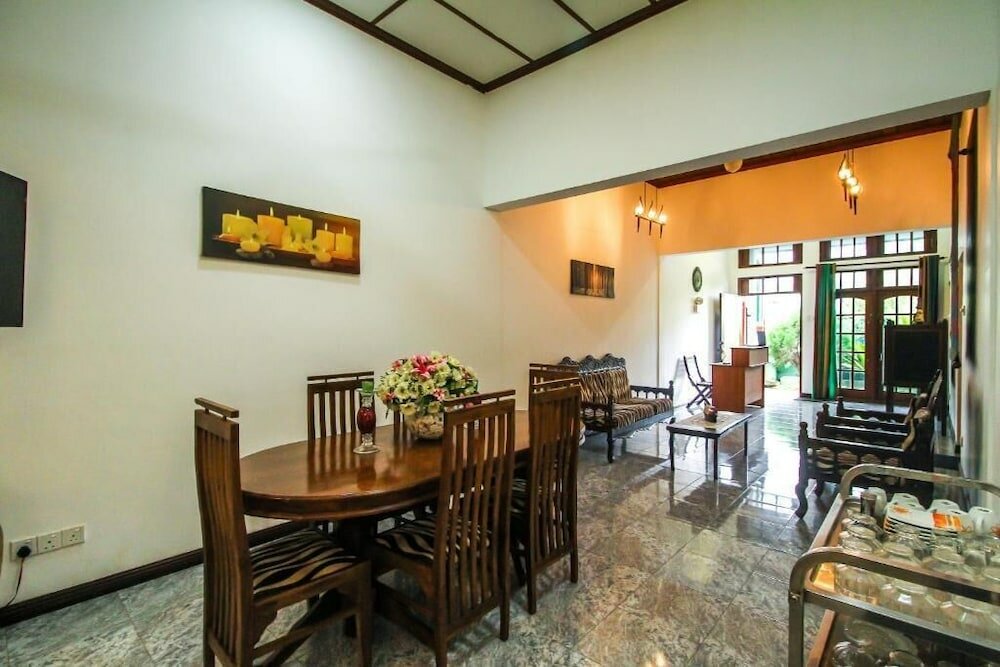 Фото Leos Home Stay