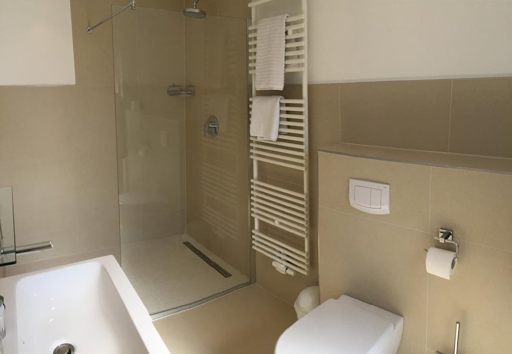 Фото Hotel Garten