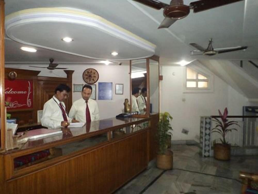 Фото Hotel Mahalaxmi Indo Myanmar