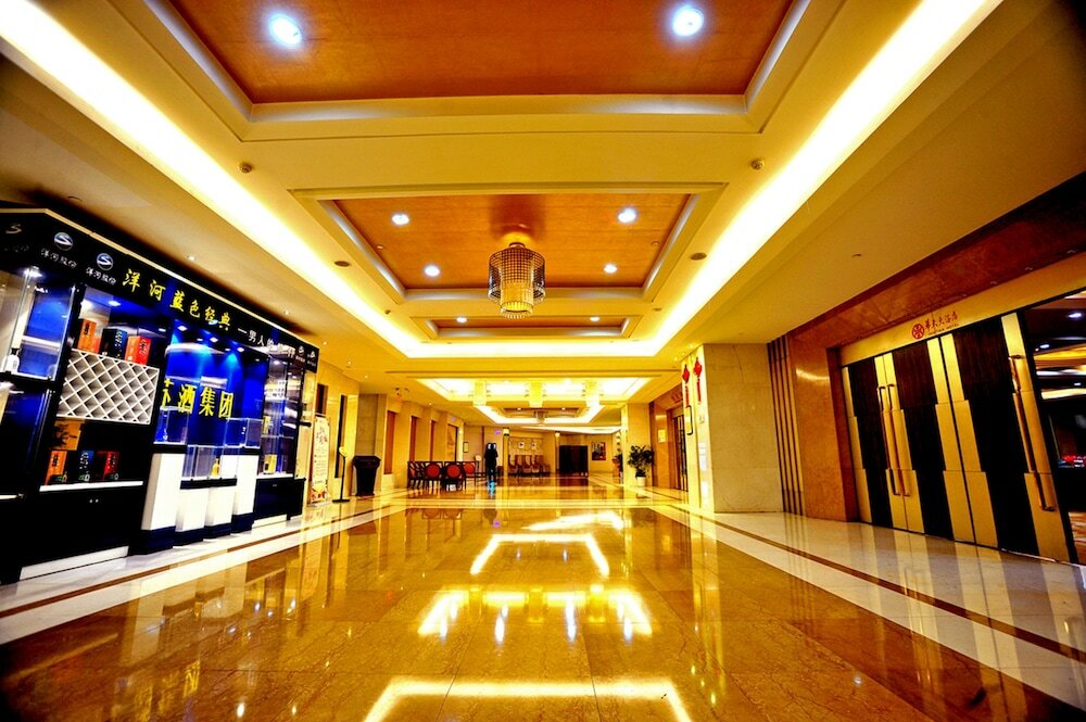 Фото Hubei Huatian Hotel