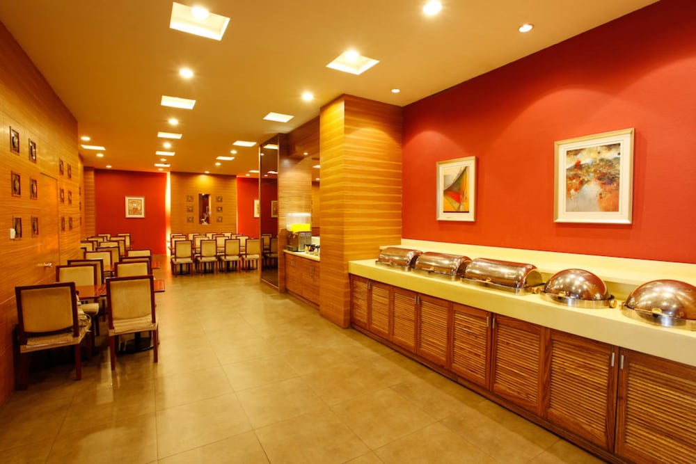 Фото Nanjing GoldStar Hotel