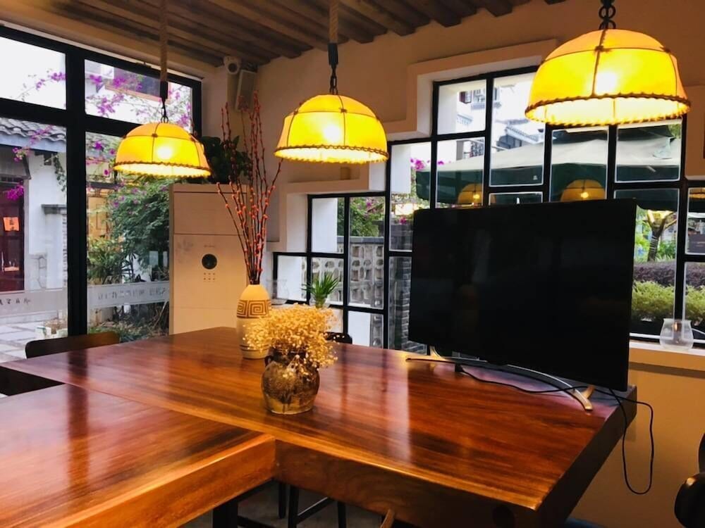 Фото Moon Flower Hotel