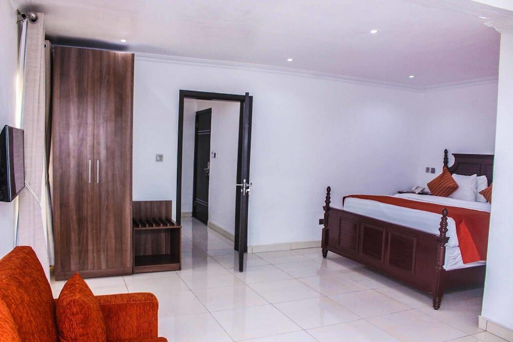 Фото The View Lekki