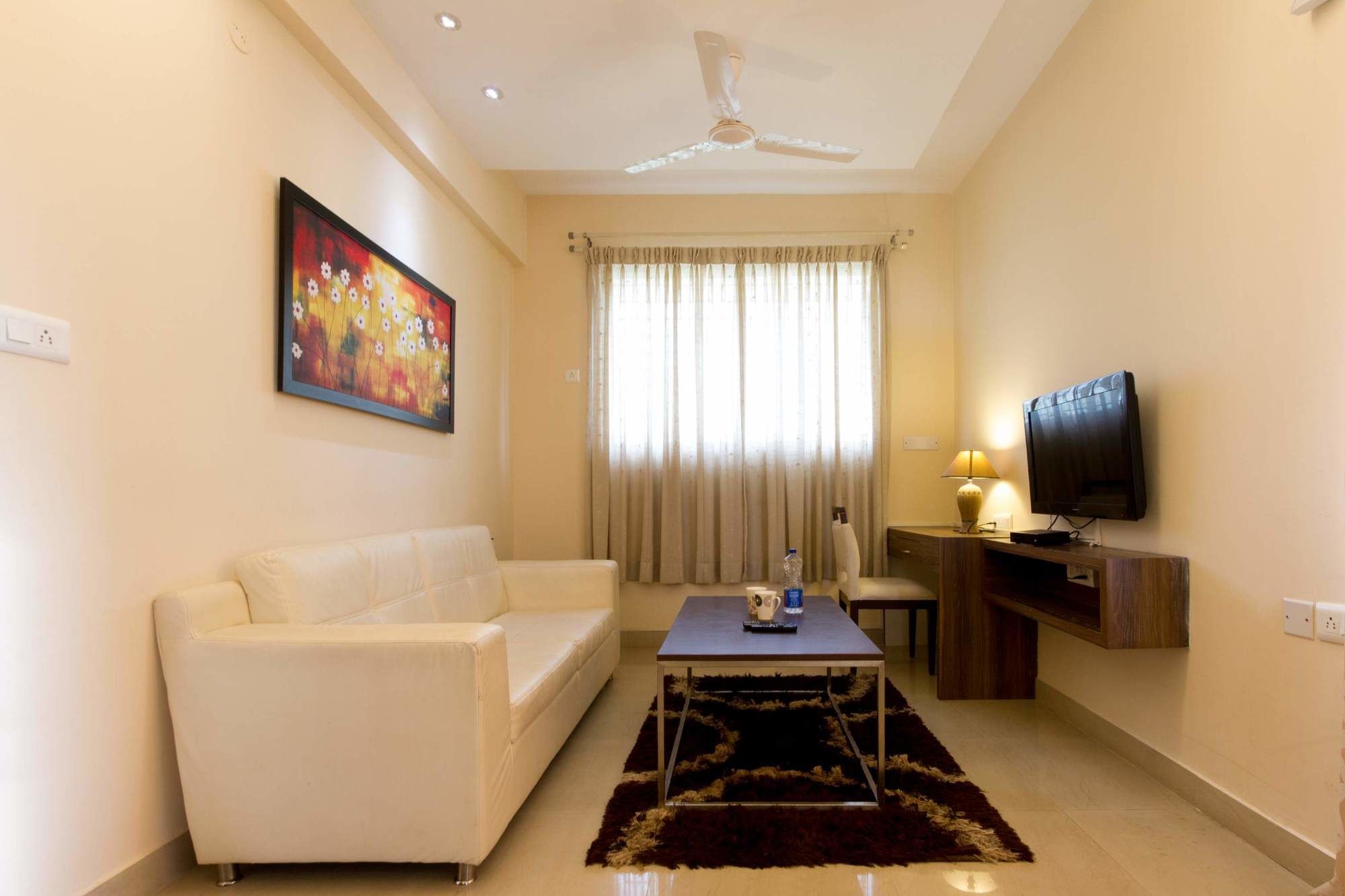 Фото FabHotel Astra Electronic City