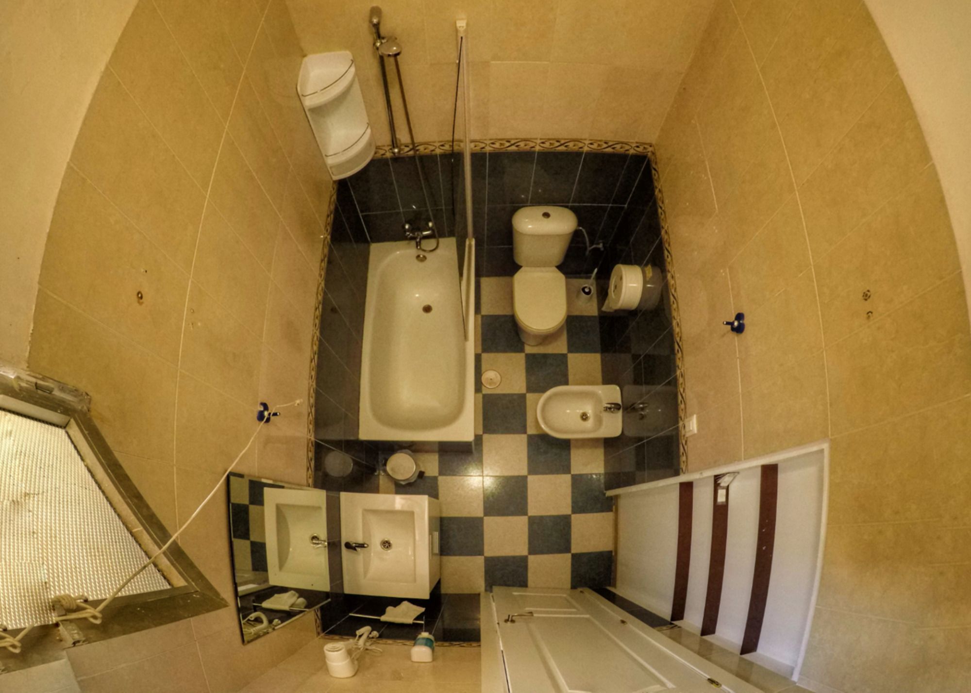 Фото Spanish Galleon Lodge