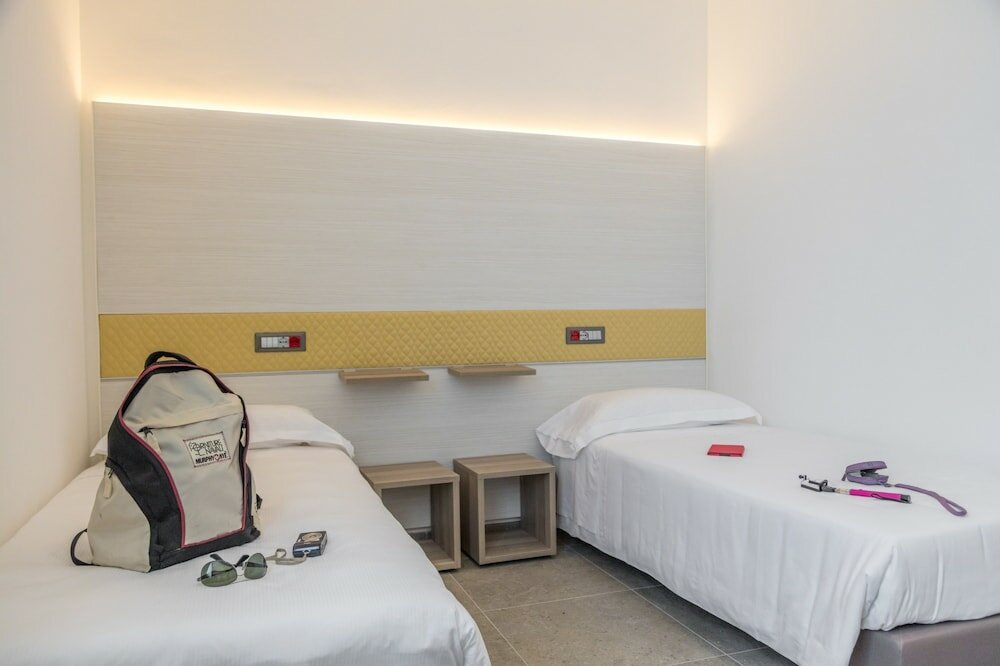 Фото Camplus Guest Palermo