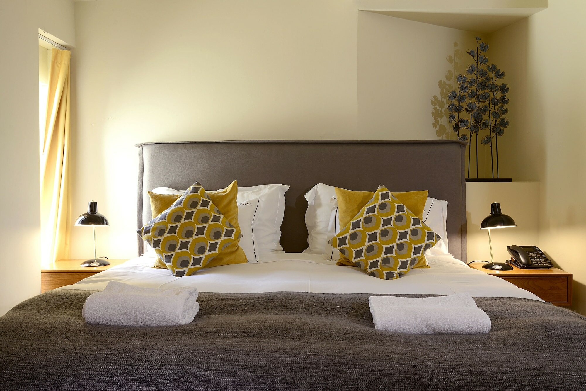 Фото Hotel Dalma Old Town