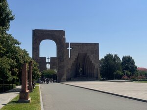 Central park (Armavir Region, City of Ejmiatsin, Central park) ، منتزه