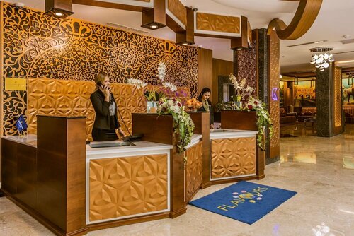 Гостиница Golden Tulip Headington Ruwi в Маскате