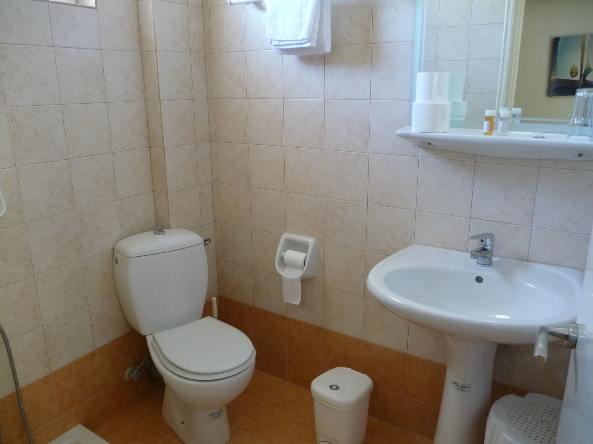 Фото Hotel Flisvos