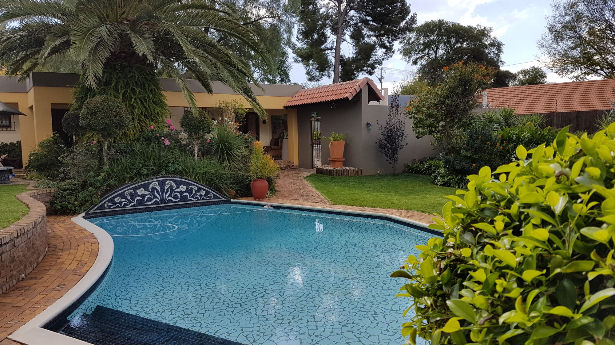 Фото Jubilee Lodge Guest House