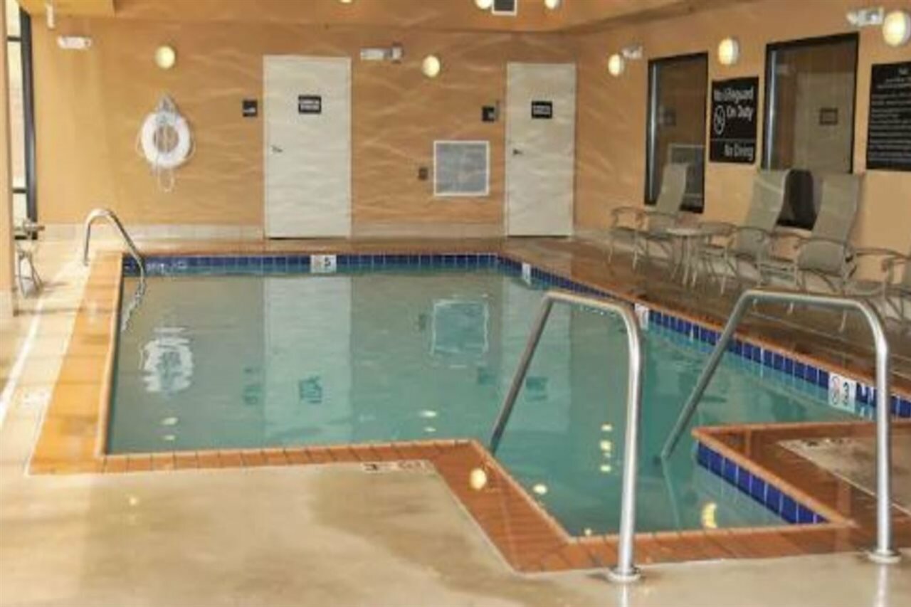 Фото Hampton Inn Clinton