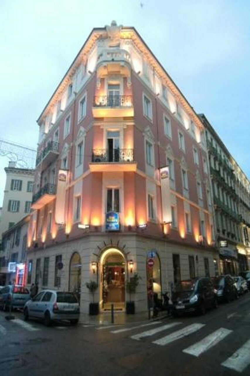 Фото отеля 4