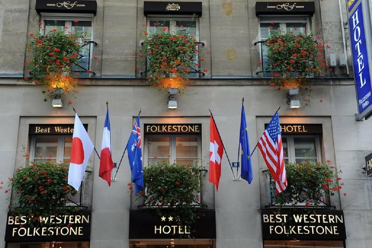 Фото отеля 1