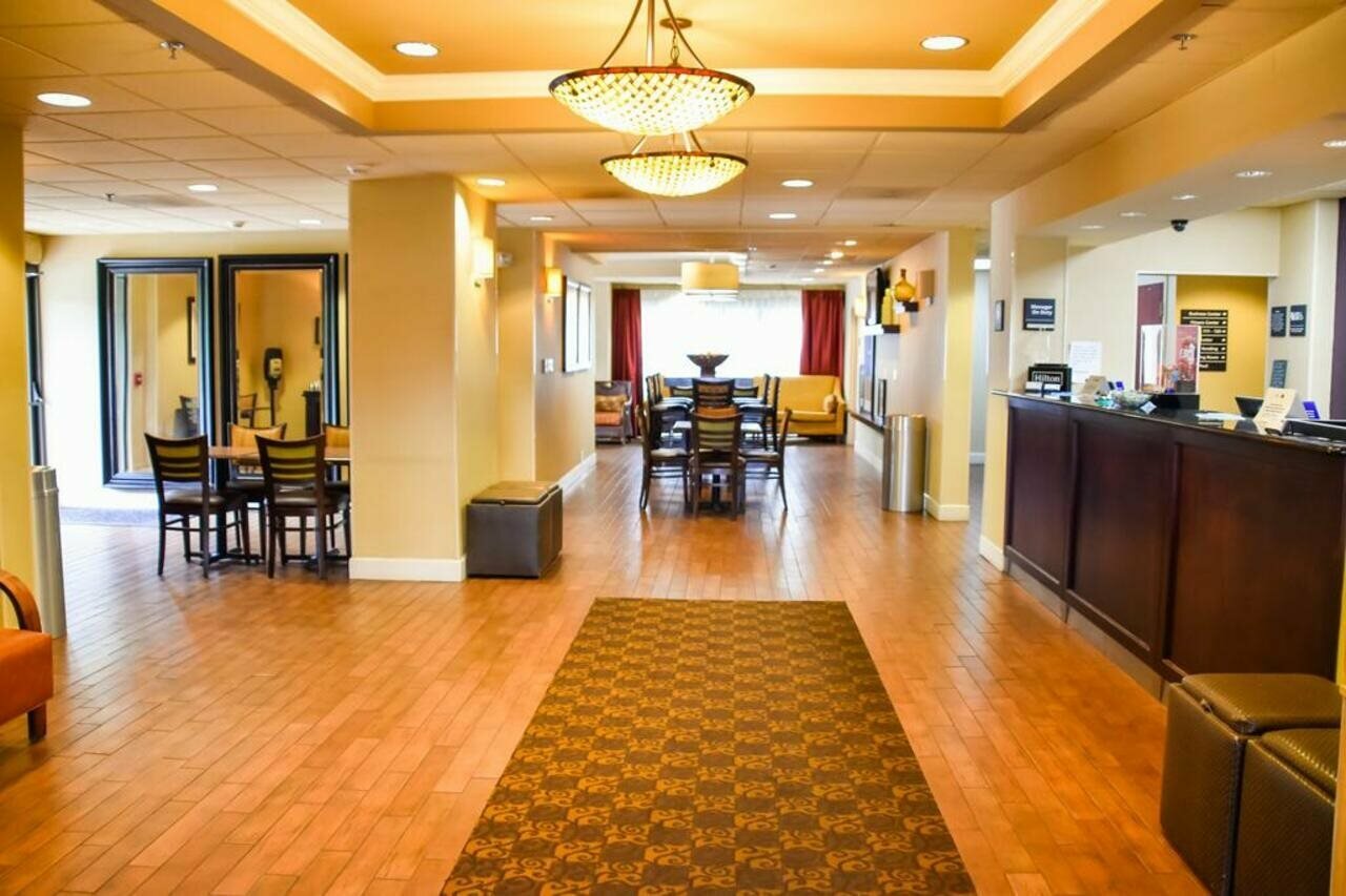 Фото Hampton Inn Perry