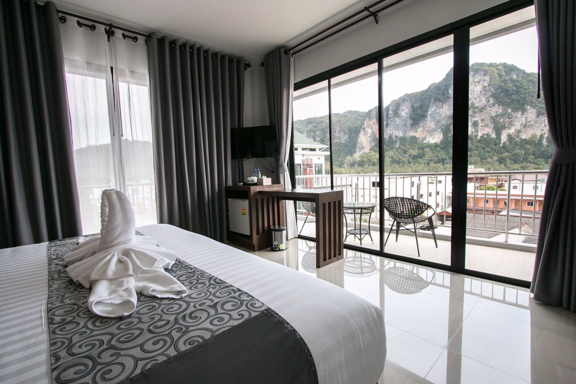 Фото Aonang Sea Valley Resort