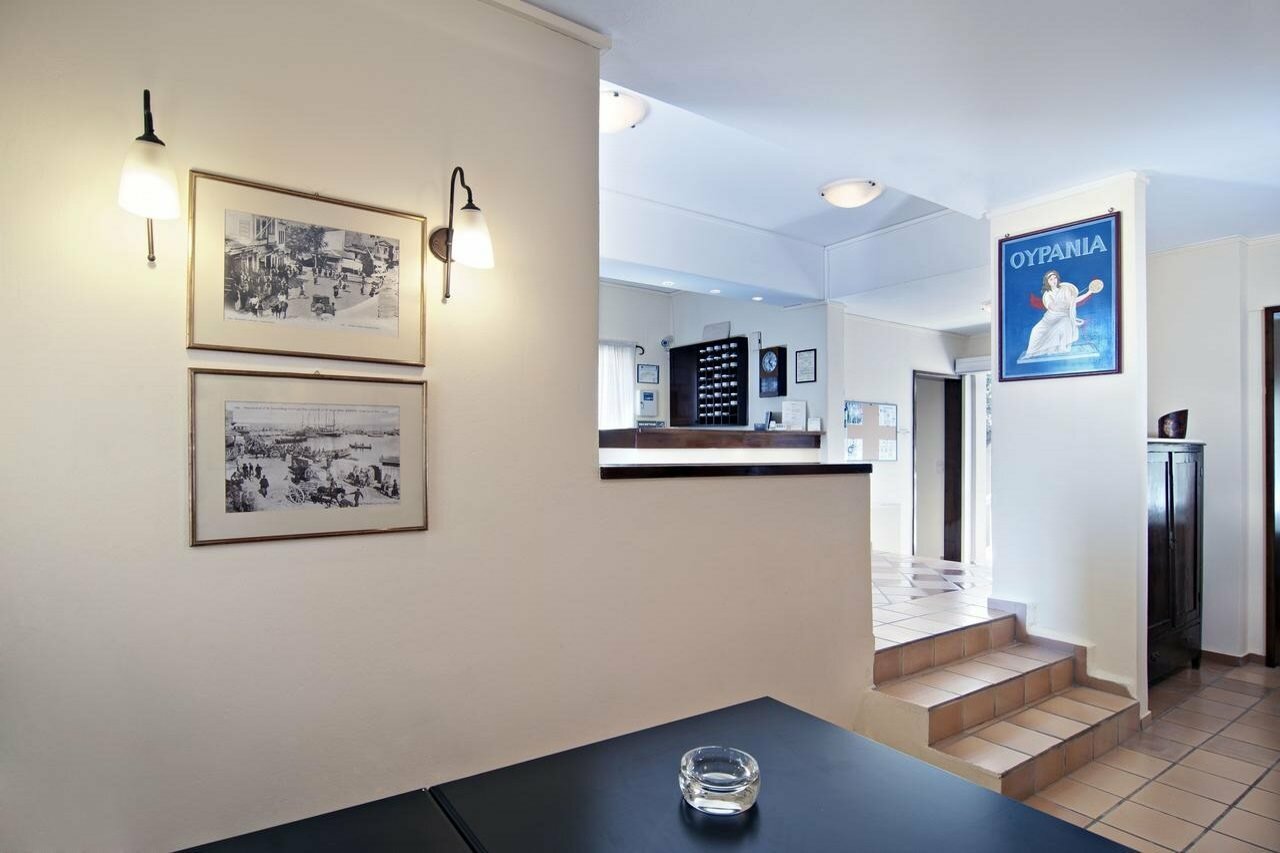 Фото Ourania Apartments