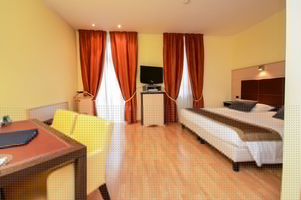 Фото Hotel Master