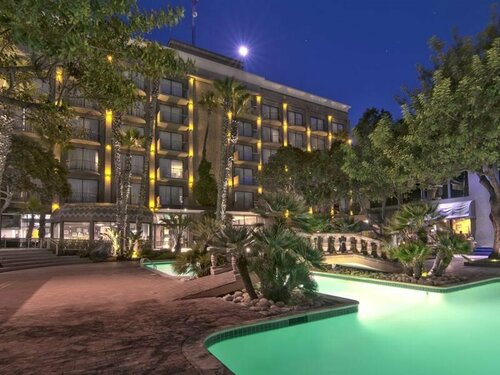 Гостиница Hotel Lucerna Tijuana в Тихуане