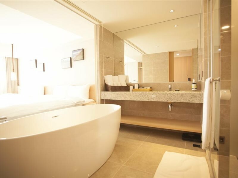 Фото Inn by the Village