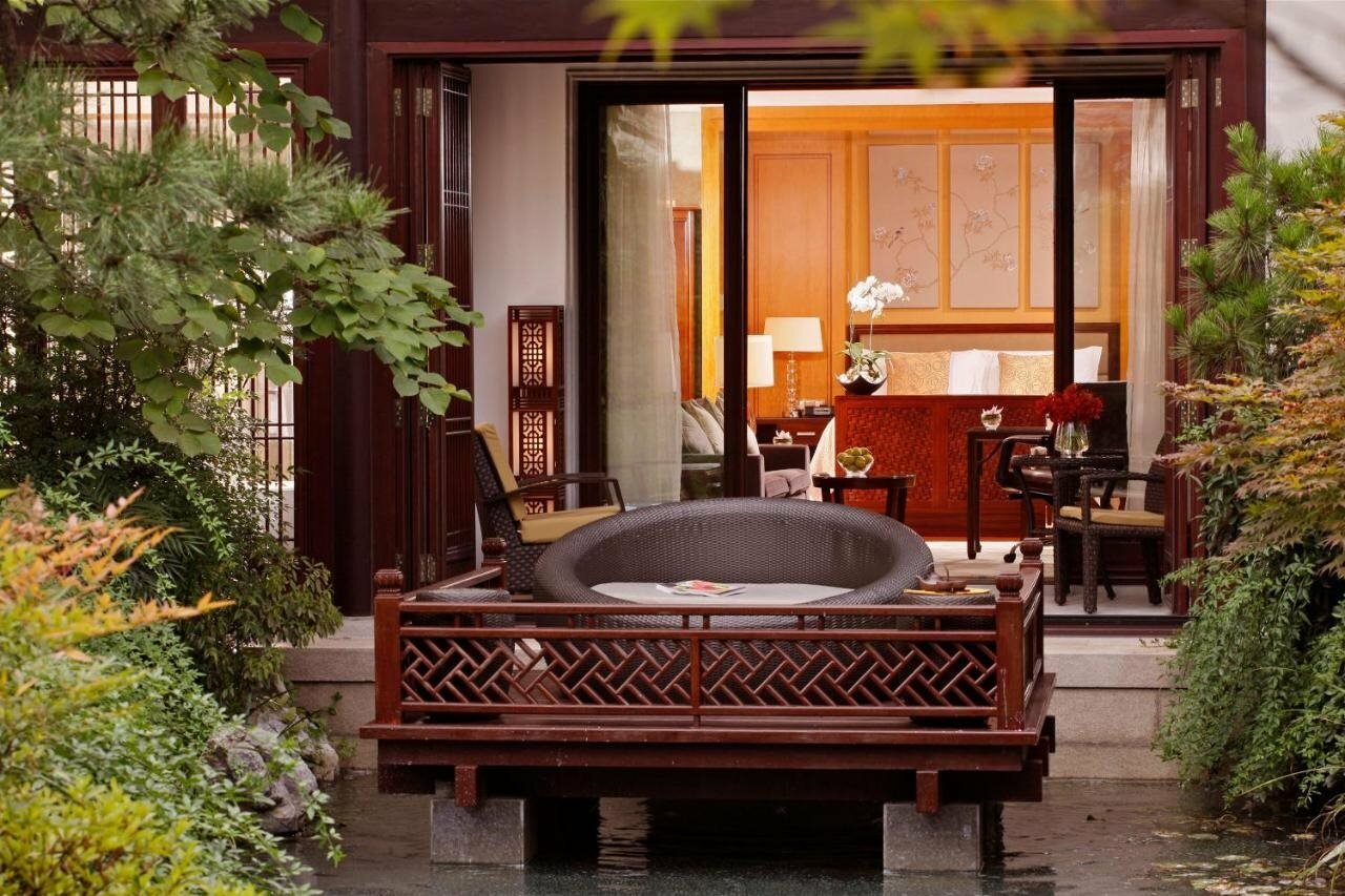 Фото Four Seasons Hotel Hangzhou at West Lake