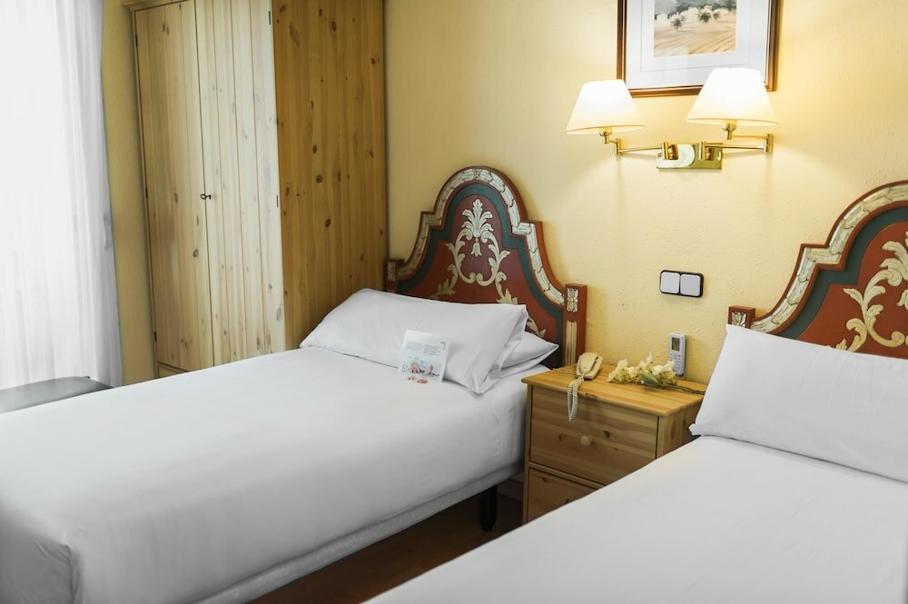 Фото Meson Castilla Atiram