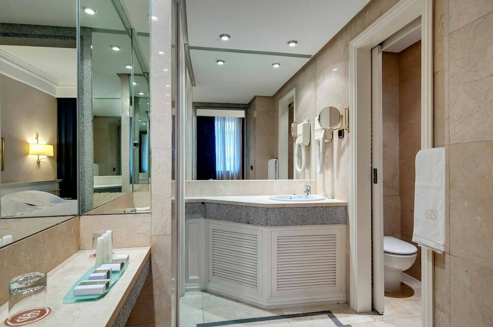 Фото Hotel Miguel Angel