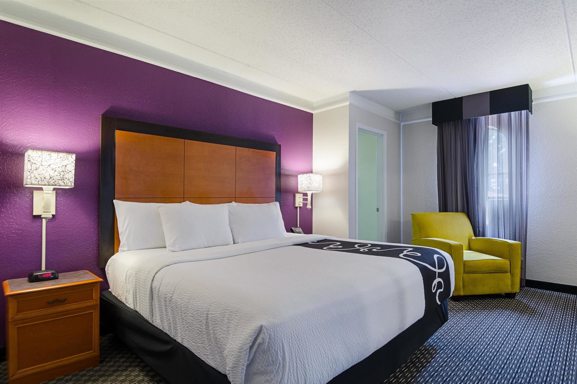 Фото La Quinta Inn & Suites by Wyndham Tacoma - Seattle