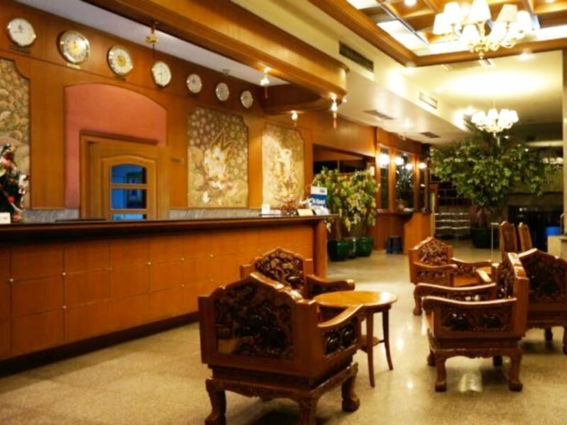 Фото отеля 3