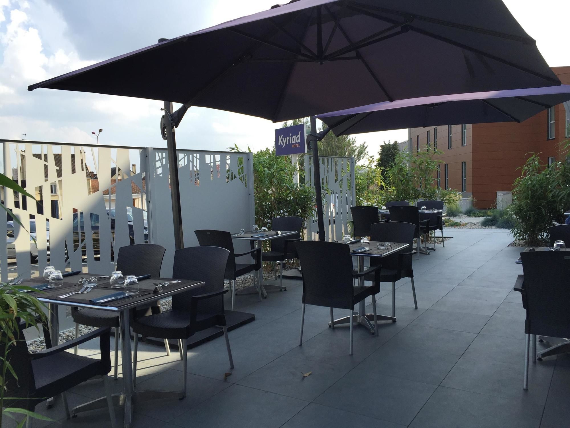 Фото Hotel Kyriad Le Mans Est