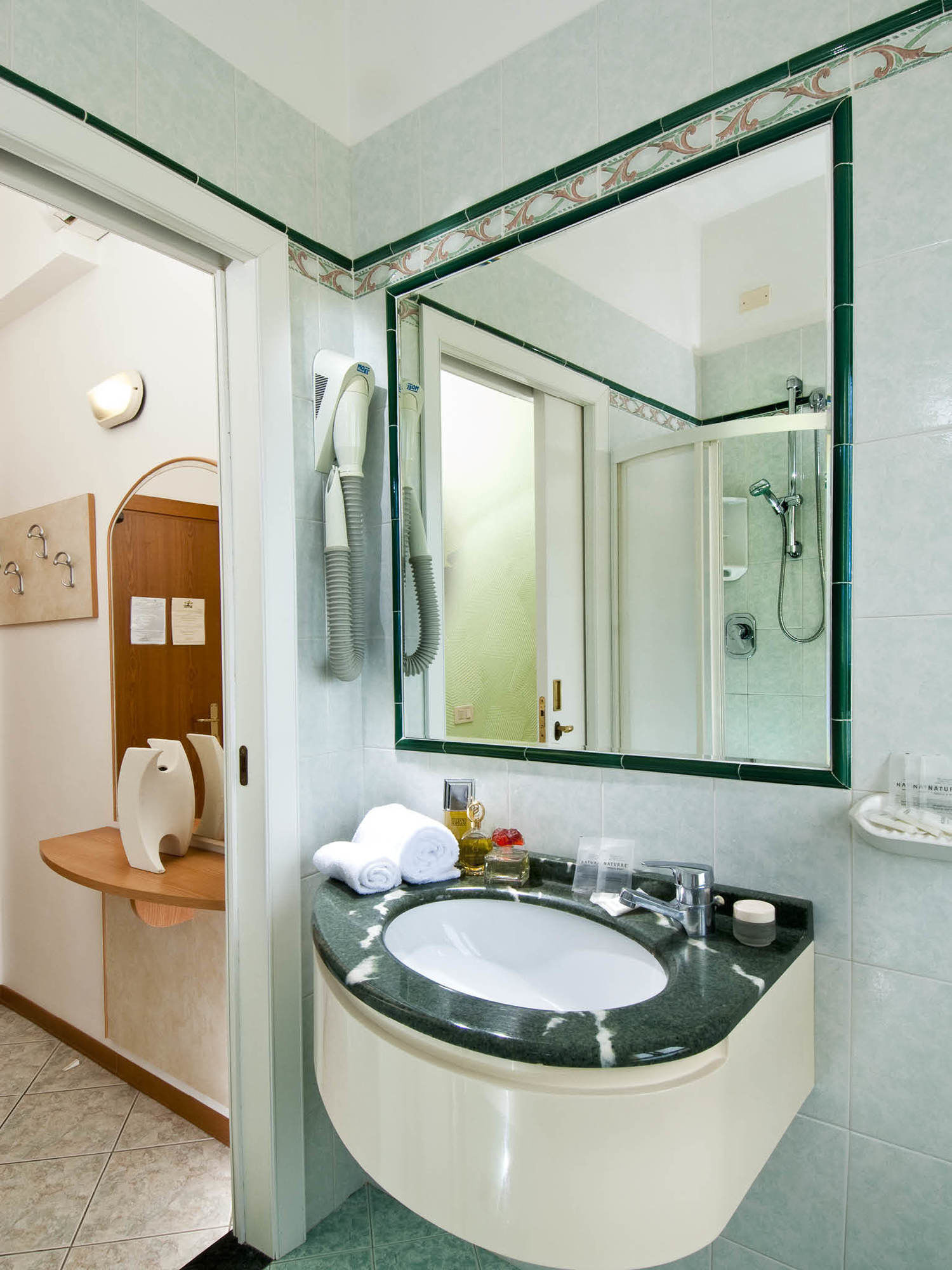 Фото Hotel Gloria