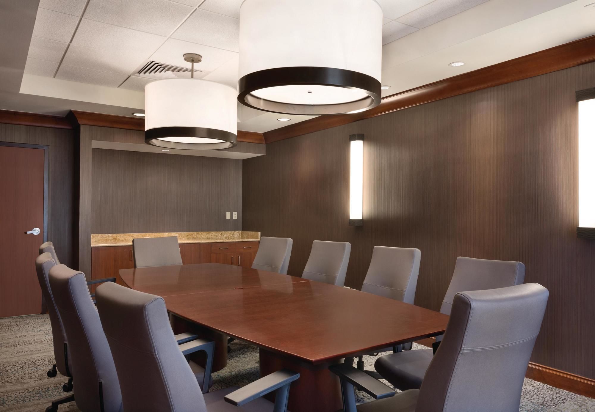 Фото Courtyard Marriott Fort Smith Downtown