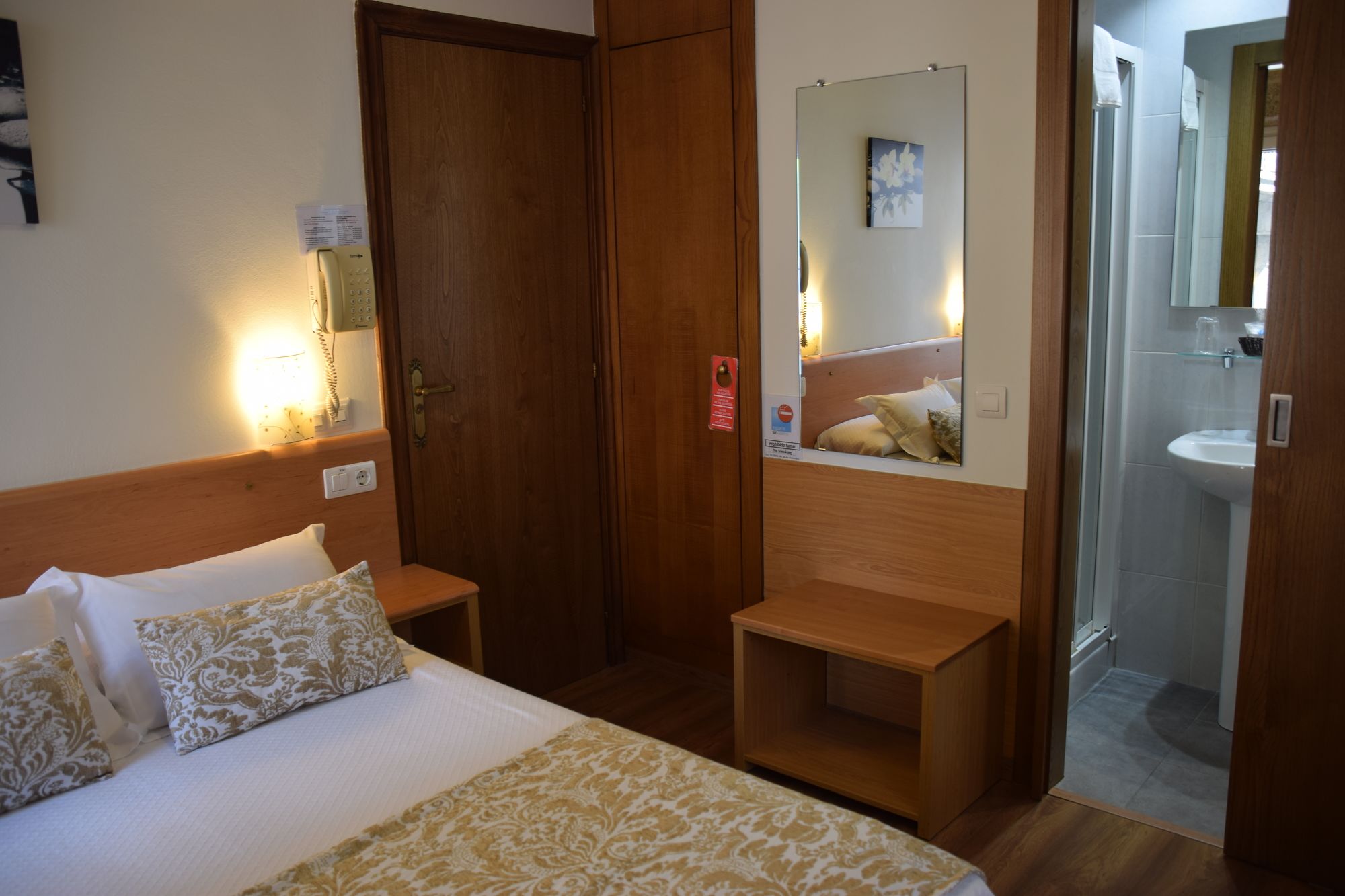 Фото Hostal Anosa Casa