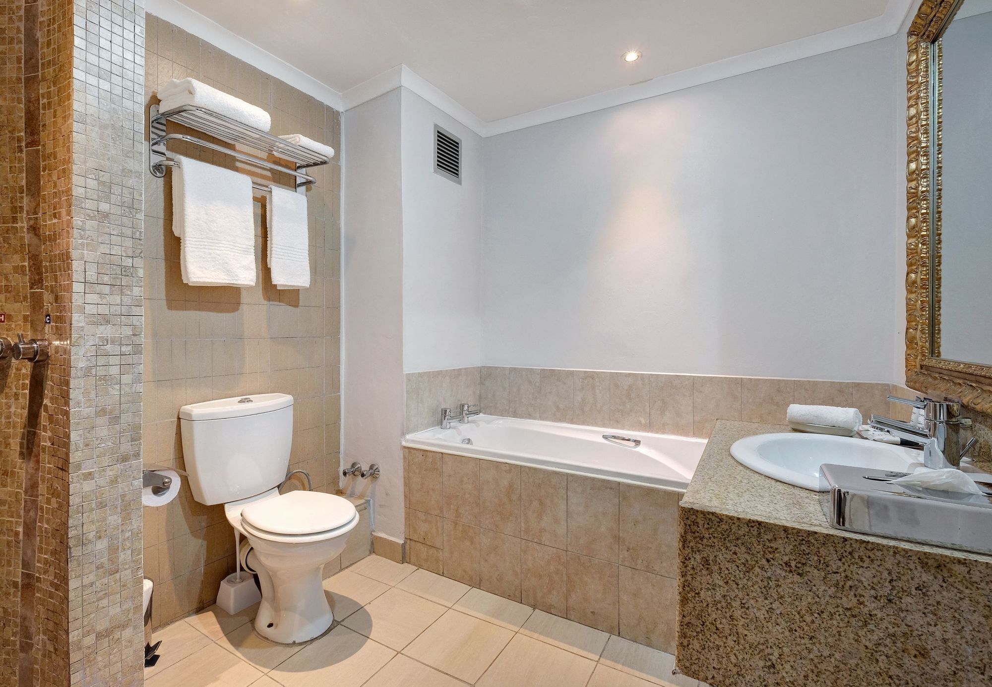 Фото Protea Hotel Livingstone