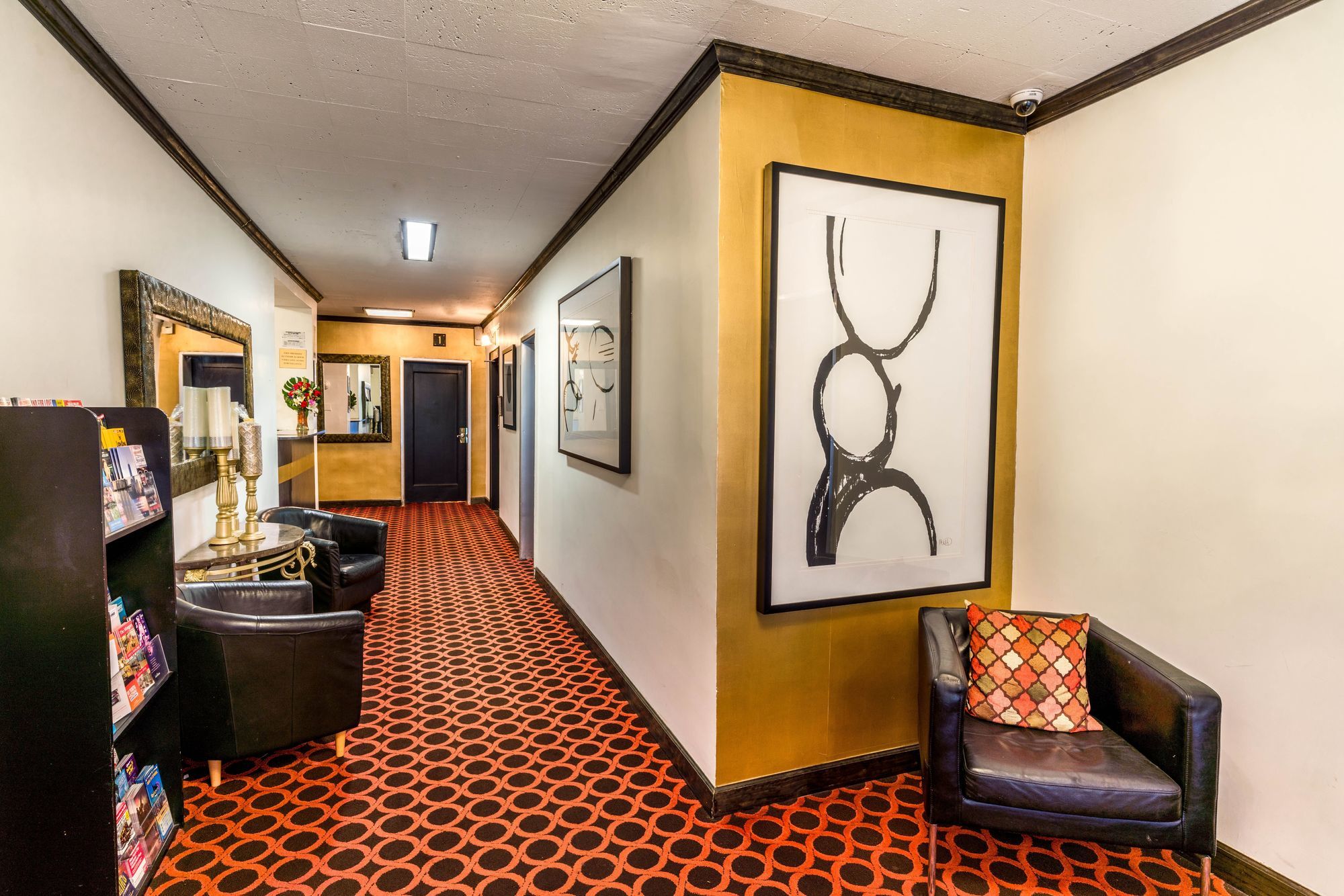 Фото Royal Park Hotel