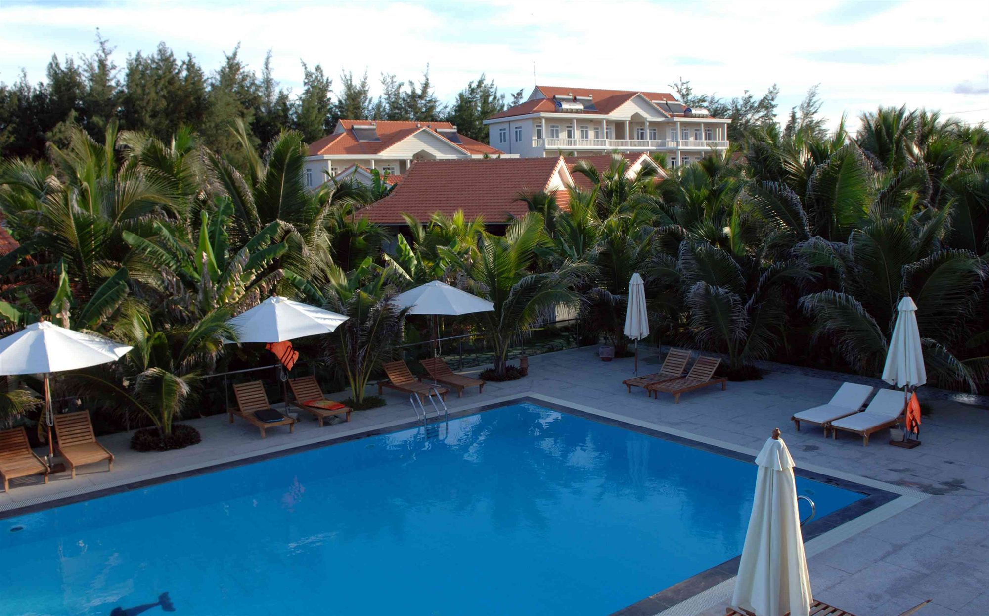 Фото Saigon Emerald Resort