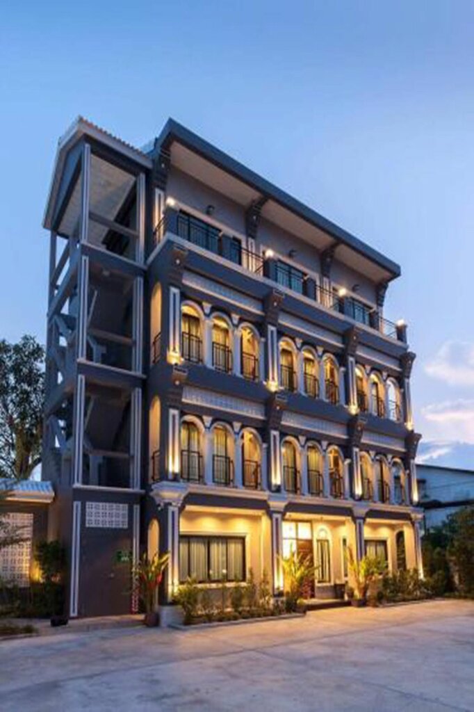 Hotel The Besavana Phuket, Phuket, photo