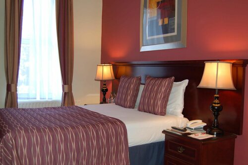 Внешний вид отеля Best Western Plus The Connaught Hotel & SPA в Борнмуте, фото 2