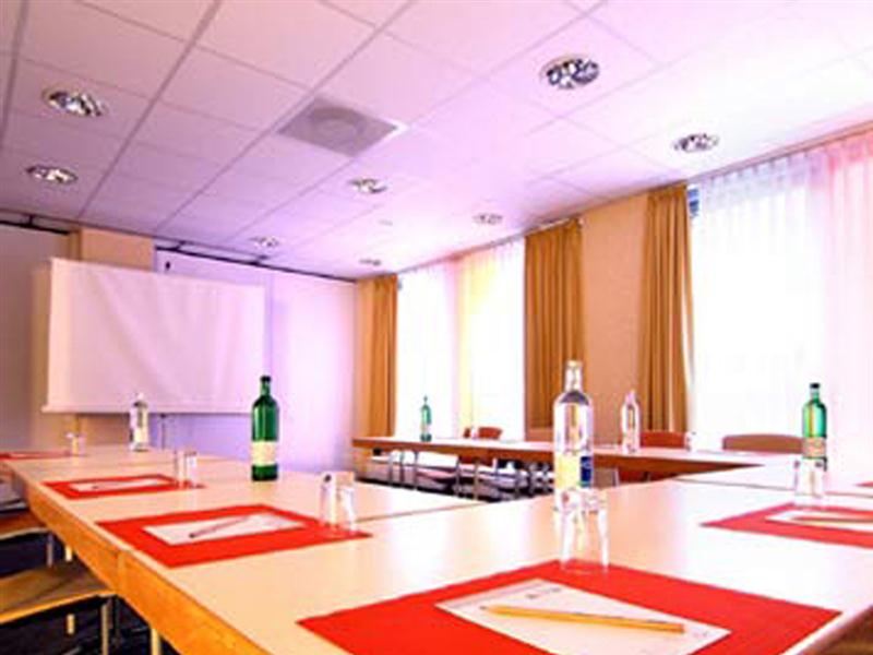 Фото Junges Hotel Hamburg