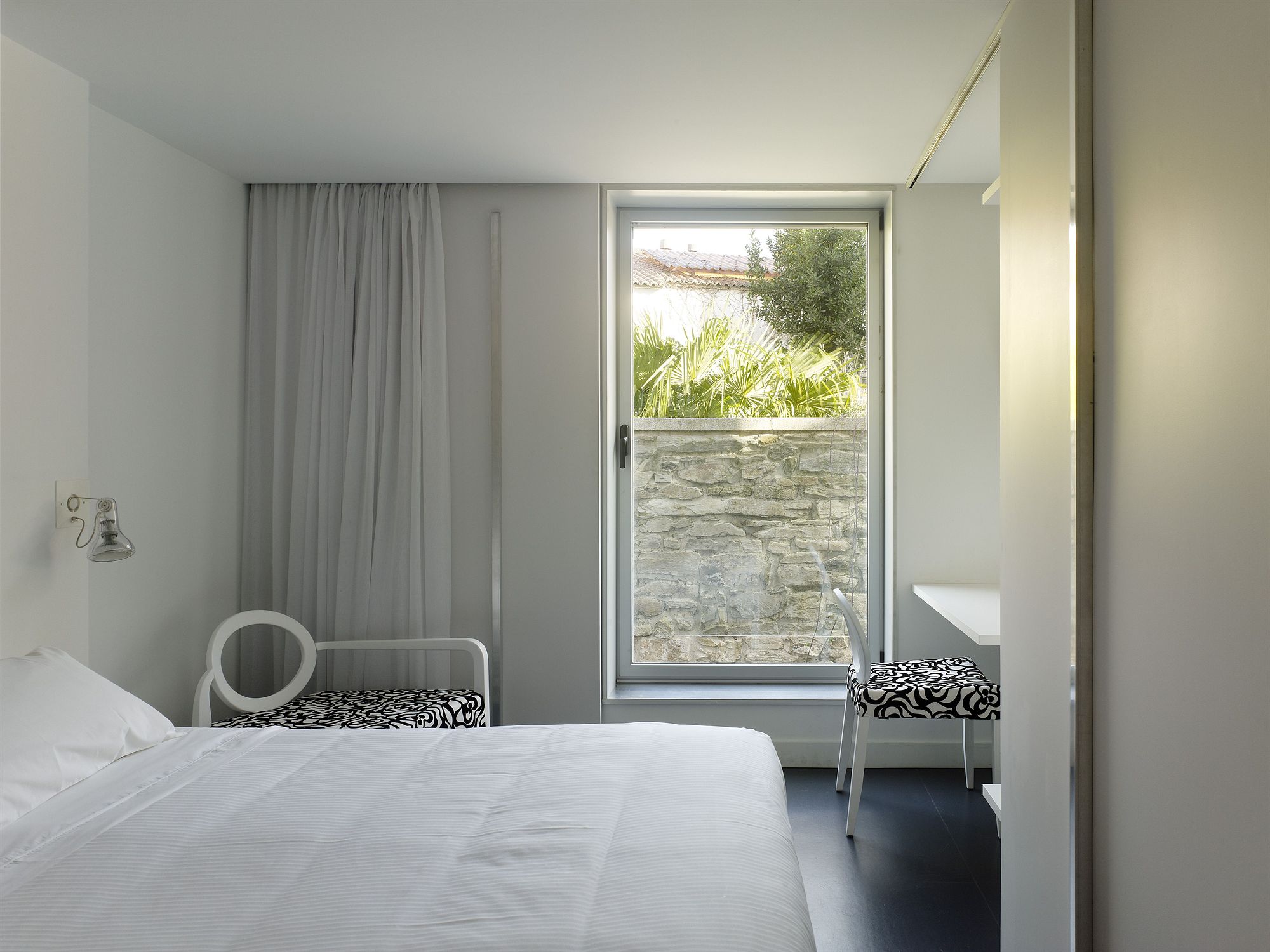 Фото Moure Hotel