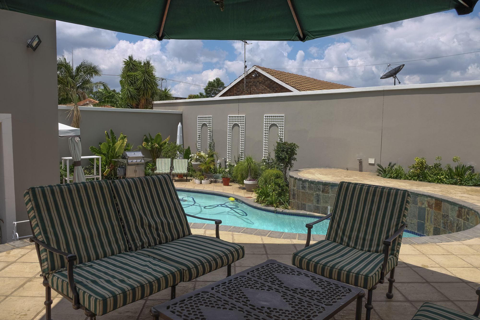 Фото Firwood Lodge