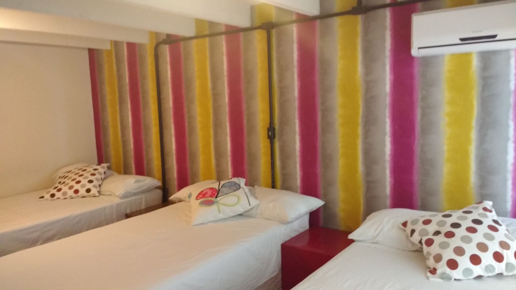 Фото Hostel California Cafe Bar