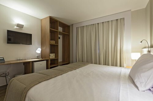 Внешний вид отеля Intercity Bh Expo в Белу-Оризонти, фото 2