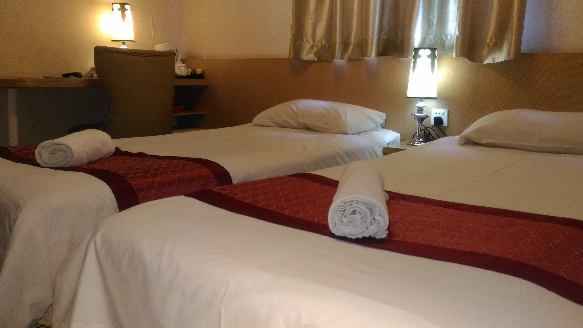 Фото The Crown Borneo Hotel